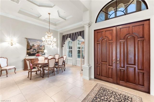 7615 Palmer CT, Naples, FL 34113