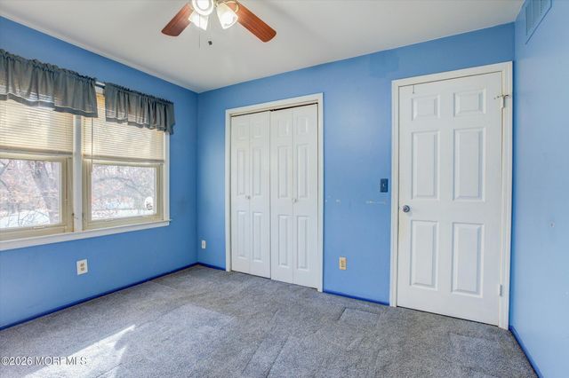 18 Warne Road, Matawan, NJ 07747