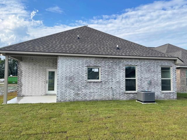 410 Rue Evangeline, Houma, LA 70364