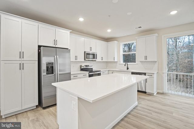 120 CATALPA DR, North East, MD 21901