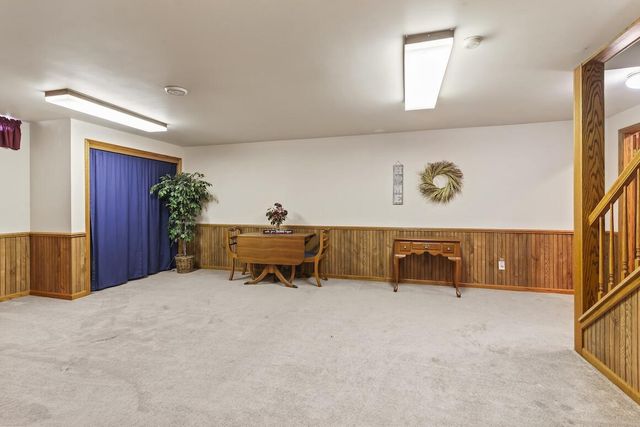 20740 Brook Park DRIVE, Brookfield, WI 53045