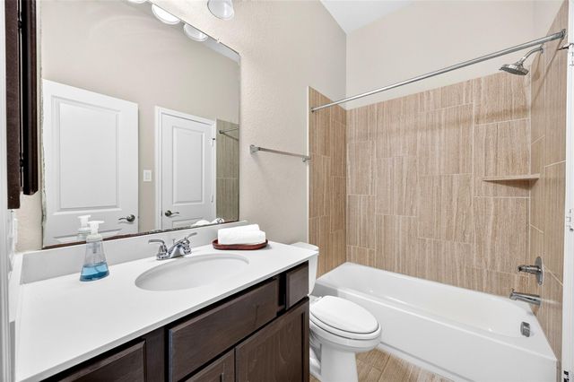 5126 Jibe Ho Lane, Manvel, TX 77578