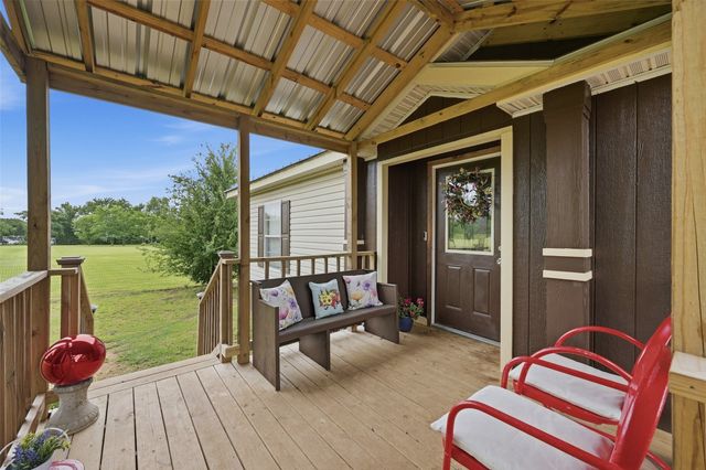 3517 Sandusky Road, Whitesboro, TX 76273