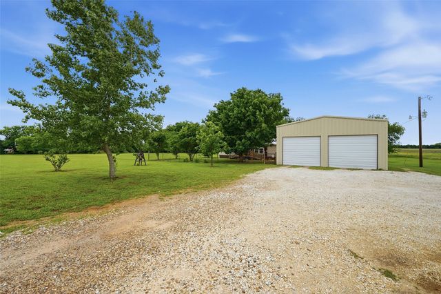 3517 Sandusky Road, Whitesboro, TX 76273