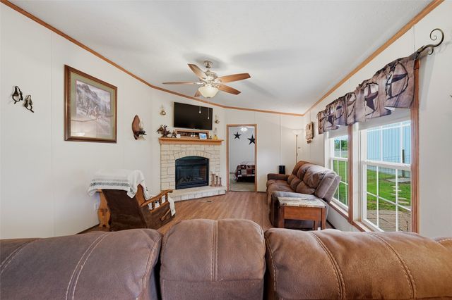 3517 Sandusky Road, Whitesboro, TX 76273