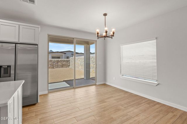 646 DAVI'S GREENWOOD COURT, Vinton, TX 79821