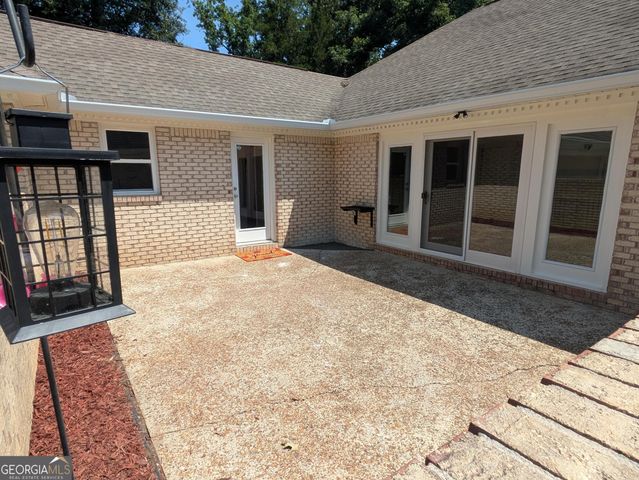 19 E Creekview Drive SW, Rome, GA 30165