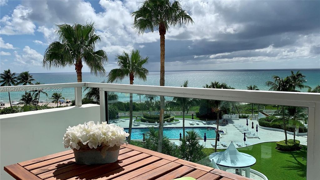 5161 Collins Ave 715, Miami Beach, FL 33140