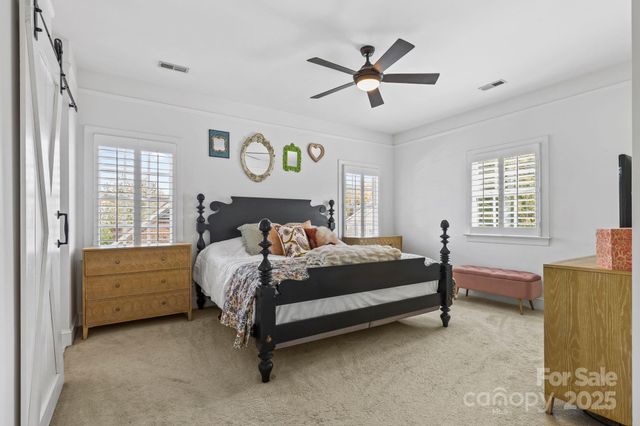 7601 Sharpthorne Place, Charlotte, NC 28270