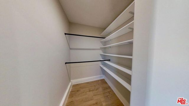 6440 Yarmouth Avenue, Reseda, CA 91335