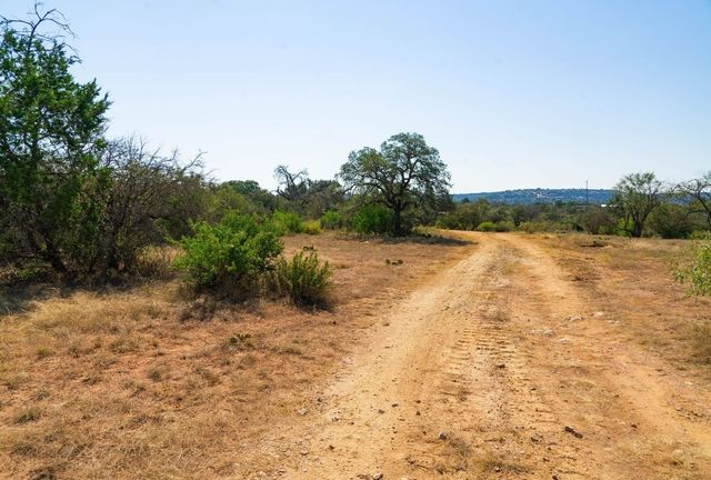 000 Old Ferry Road, Spicewood, TX 78669