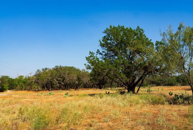 000 Old Ferry Road, Spicewood, TX 78669