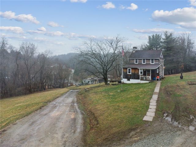 2651 Radebaugh Rd, Hempfield Twp, PA 15644