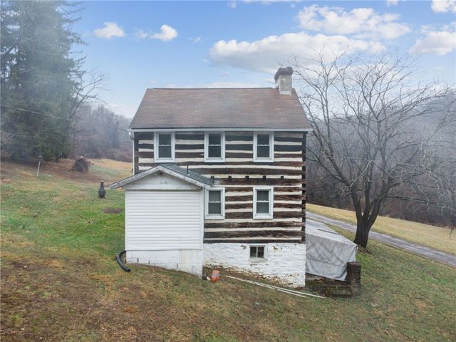 2651 Radebaugh Rd, Hempfield Twp, PA 15644