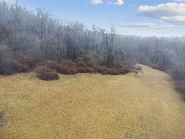 2651 Radebaugh Rd, Hempfield Twp, PA 15644