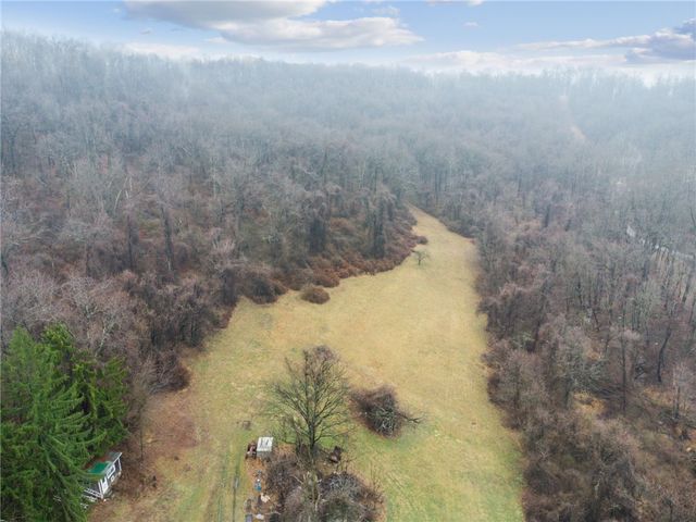 2651 Radebaugh Rd, Hempfield Twp, PA 15644