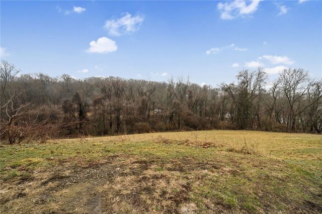 2651 Radebaugh Rd, Hempfield Twp, PA 15644