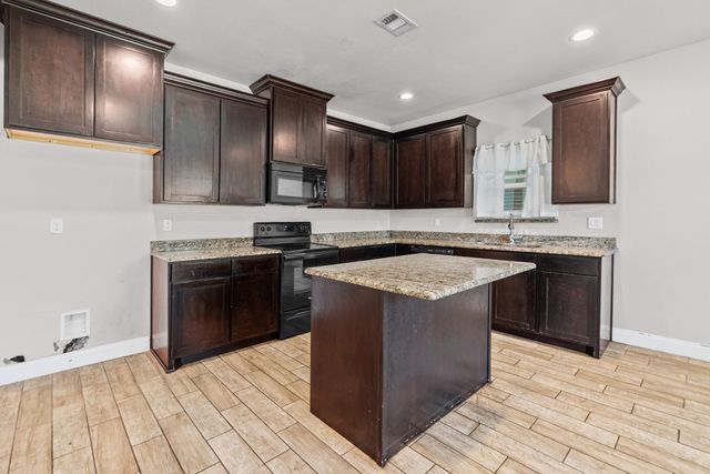 3611 Spencer Street, Greenville, TX 75401