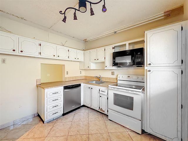 5935 Del Lago Circle 108, Sunrise, FL 33313