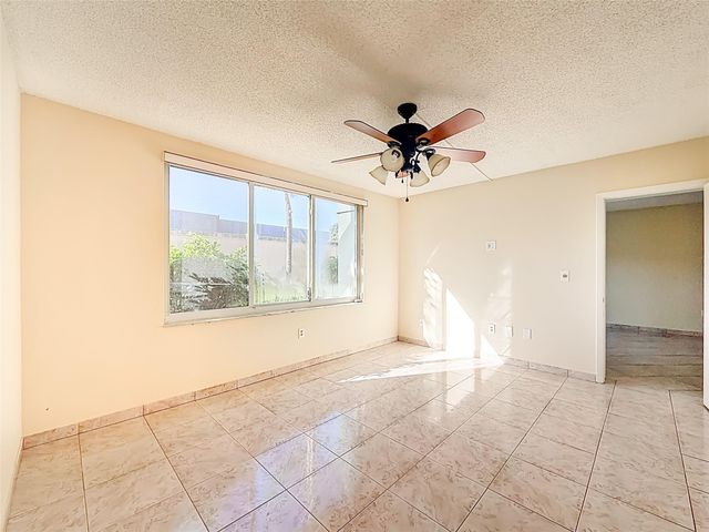 5935 Del Lago Circle 108, Sunrise, FL 33313