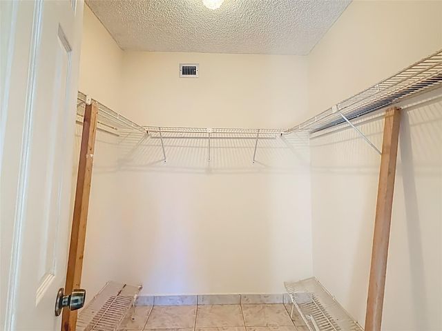 5935 Del Lago Circle 108, Sunrise, FL 33313