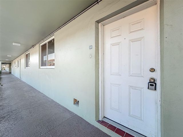 5935 Del Lago Circle 108, Sunrise, FL 33313