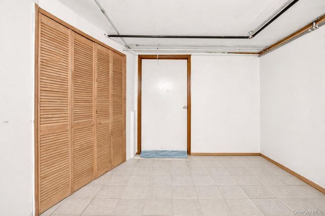 3062 Harding Avenue, Bronx, NY 10465