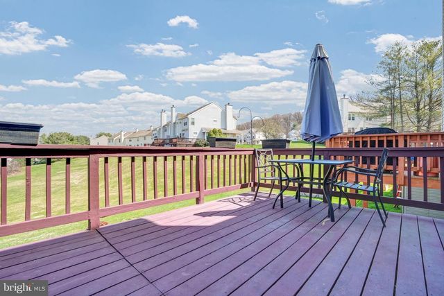 315 JENVILLE CT, Coatesville, PA 19320