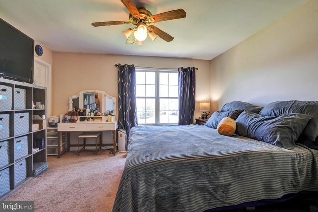 315 JENVILLE CT, Coatesville, PA 19320