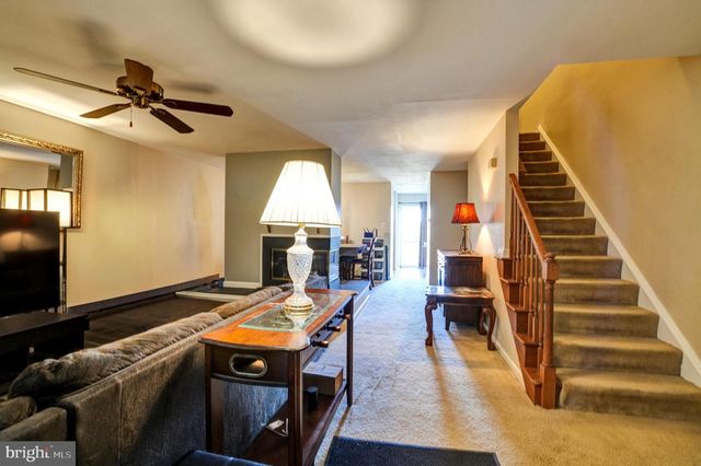 315 JENVILLE CT, Coatesville, PA 19320