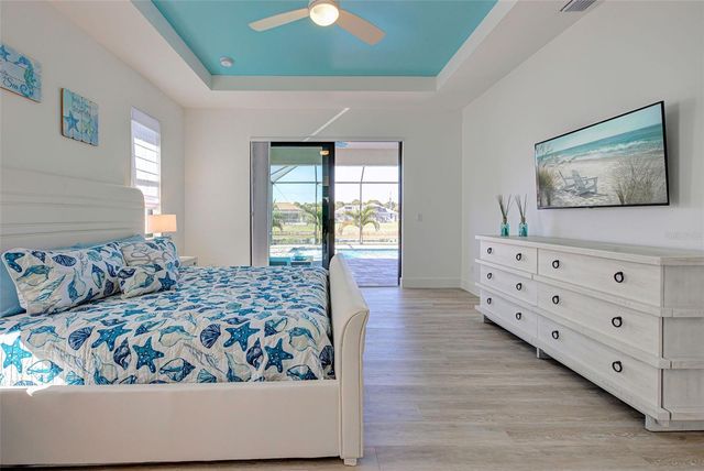 1082 BOUNDARY BOULEVARD, Rotonda West, FL 33947