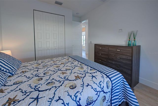 1082 BOUNDARY BOULEVARD, Rotonda West, FL 33947