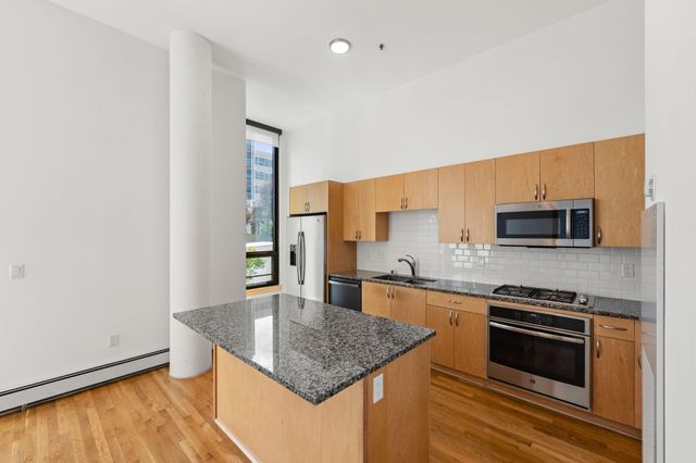 1240 S 2nd Street 119, Minneapolis, MN 55415