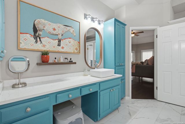 37 Rogers Wood, San Antonio, TX 78248