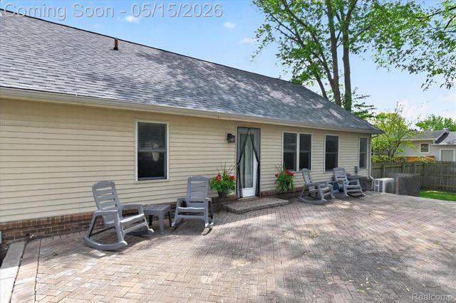 2131 N Norma Street, Westland, MI 48185