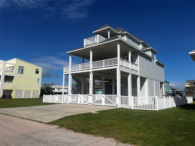 23004 Verano Drive, Galveston, TX 77554