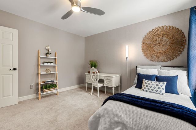 25 Hawk Drive, Bedford, NH 03110