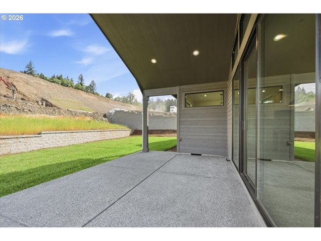803 N V St, Washougal, WA 98671