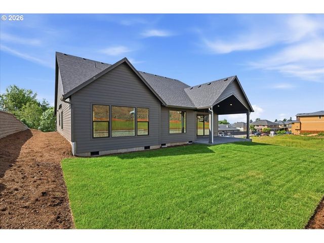 803 N V St, Washougal, WA 98671