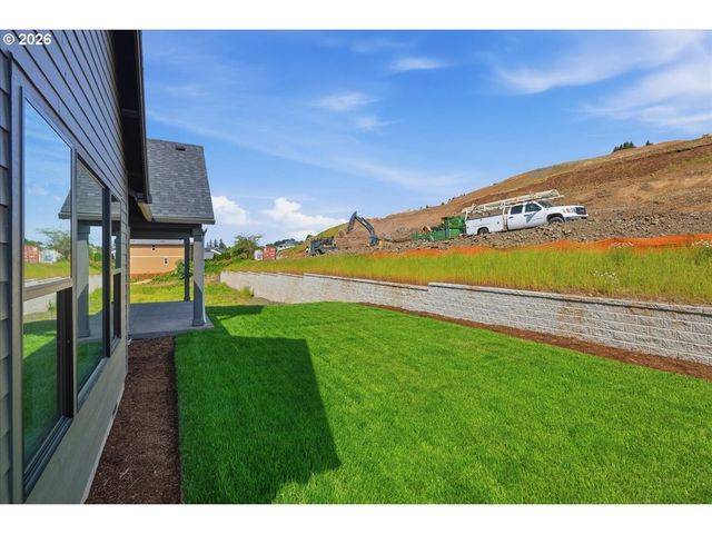 803 N V St, Washougal, WA 98671