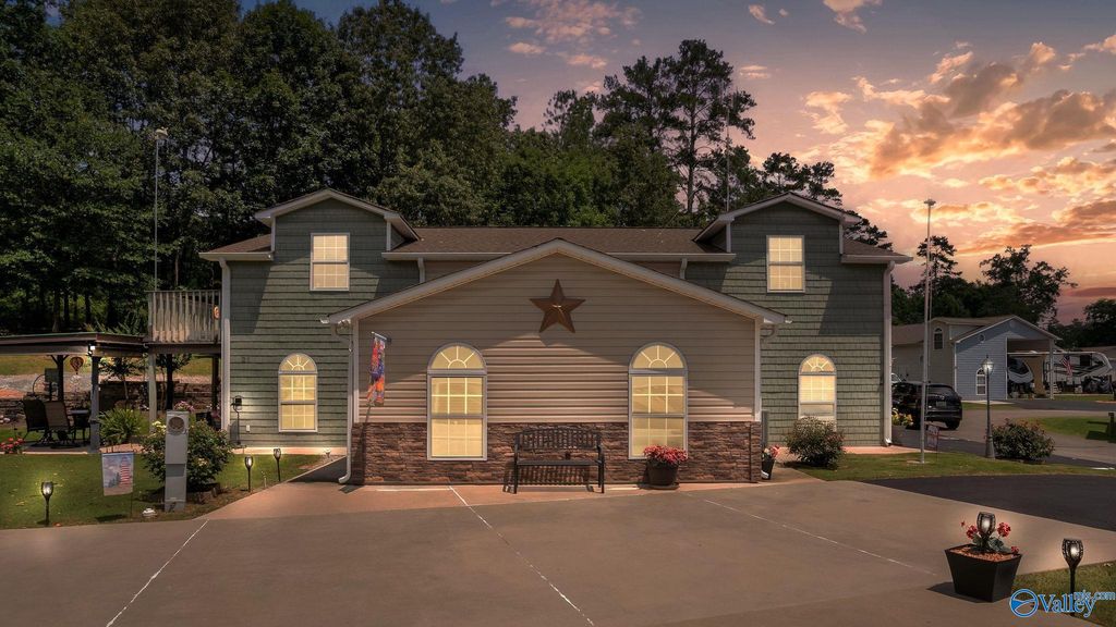 1727 Convict Camp Road 21&22, Guntersville, AL 35976