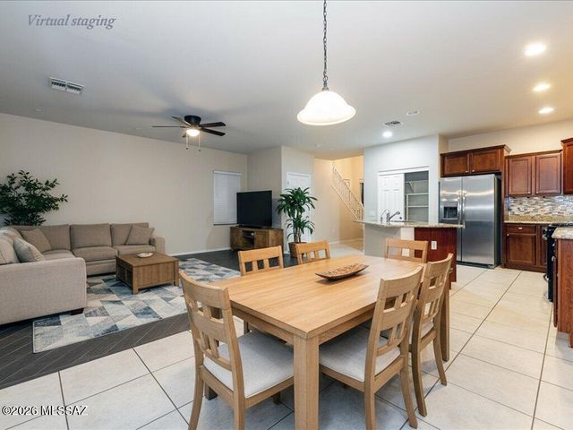 10581 E River Stone Court, Tucson, AZ 85747