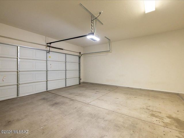 10581 E River Stone Court, Tucson, AZ 85747