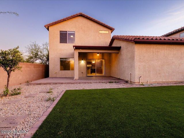 10581 E River Stone Court, Tucson, AZ 85747