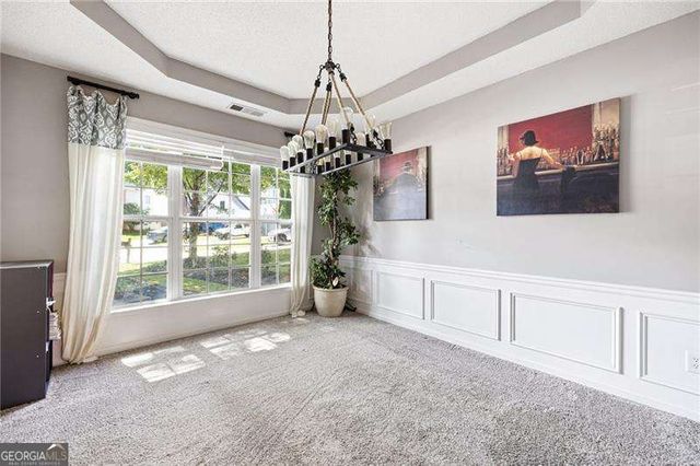 518 Wallnut Hall Cove, Woodstock, GA 30189