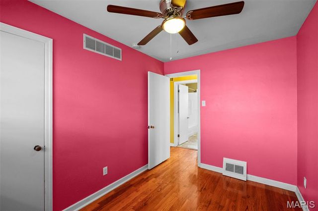 500 S Saint Jacques Street, Florissant, MO 63031