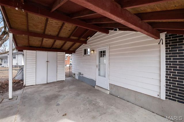 500 S Saint Jacques Street, Florissant, MO 63031