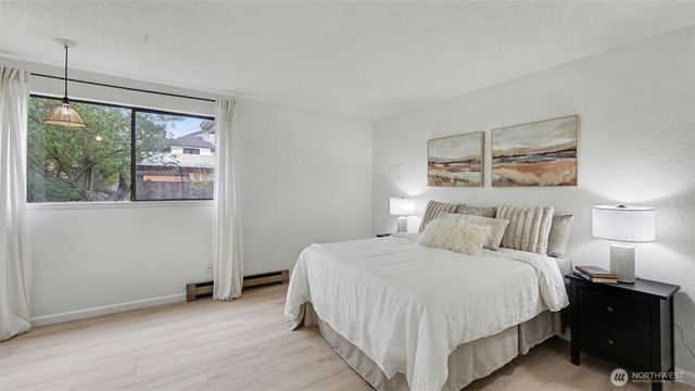 421 Wells Avenue S, Renton, WA 98057