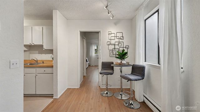 421 Wells Avenue S, Renton, WA 98057