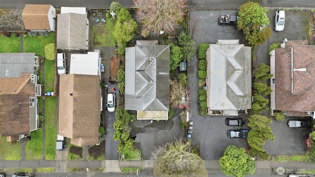 421 Wells Avenue S, Renton, WA 98057